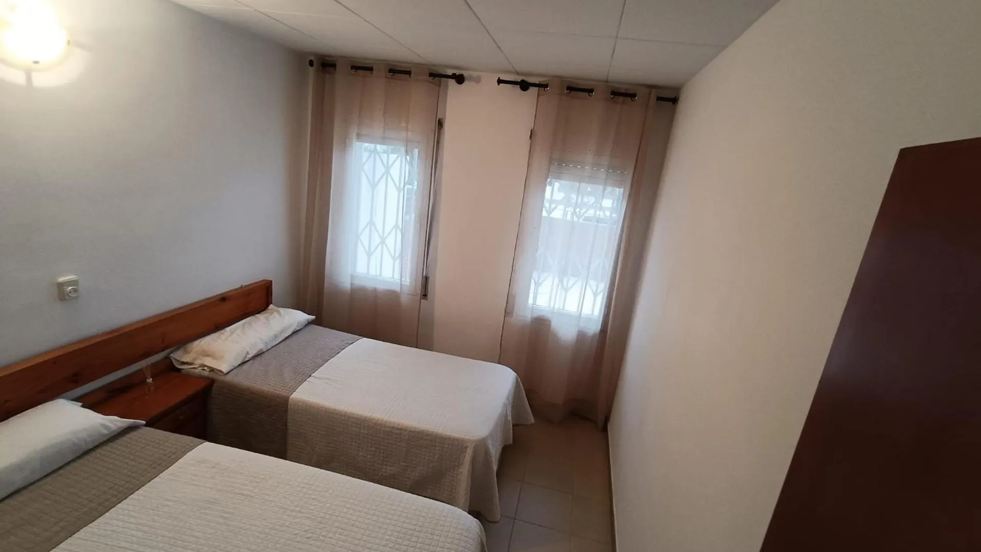 Apcostas Els Pins Lotus Apartment Blanes