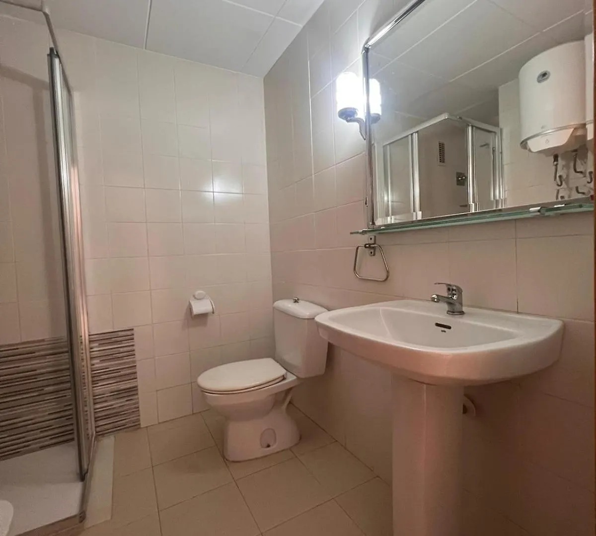 Appartement Apcostas Els Pins Lotus à Blanes 0*,  Espagne